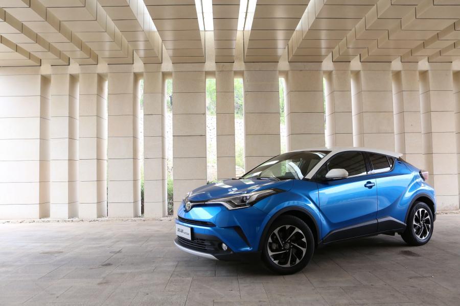  Toyota Izoa 2018 года  (фото 17 из 24)